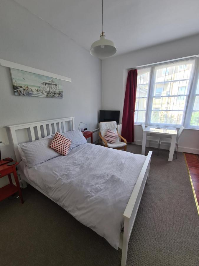 Meadowside Holiday Apartments Torquay Buitenkant foto