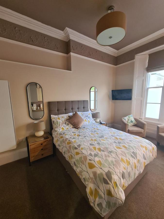 Meadowside Holiday Apartments Torquay Buitenkant foto