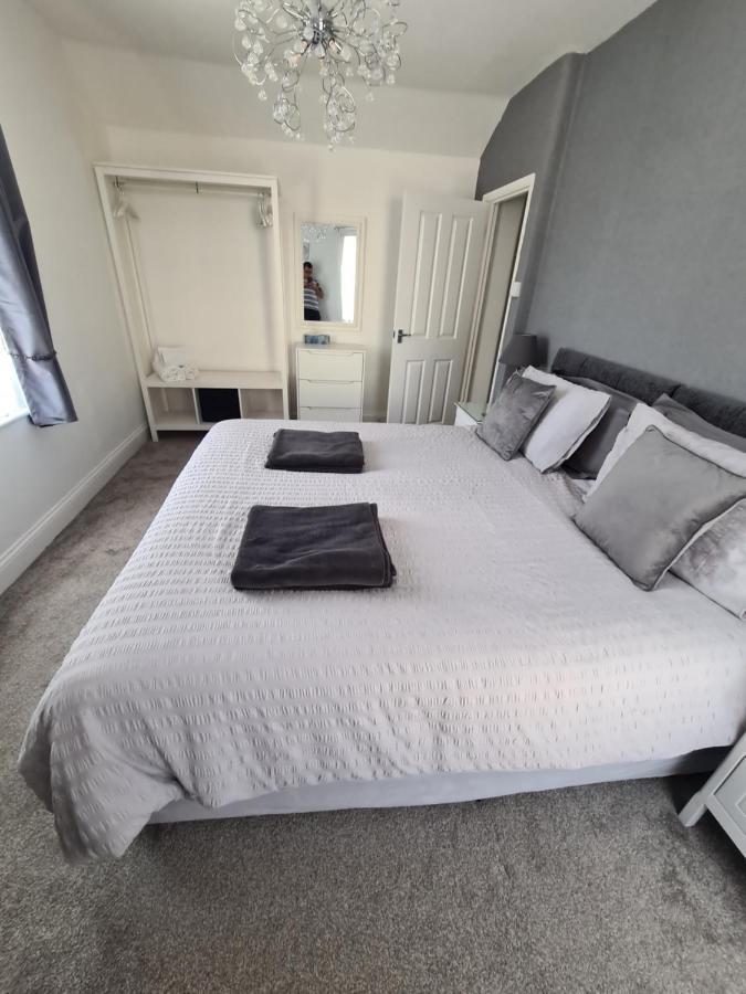 Meadowside Holiday Apartments Torquay Buitenkant foto