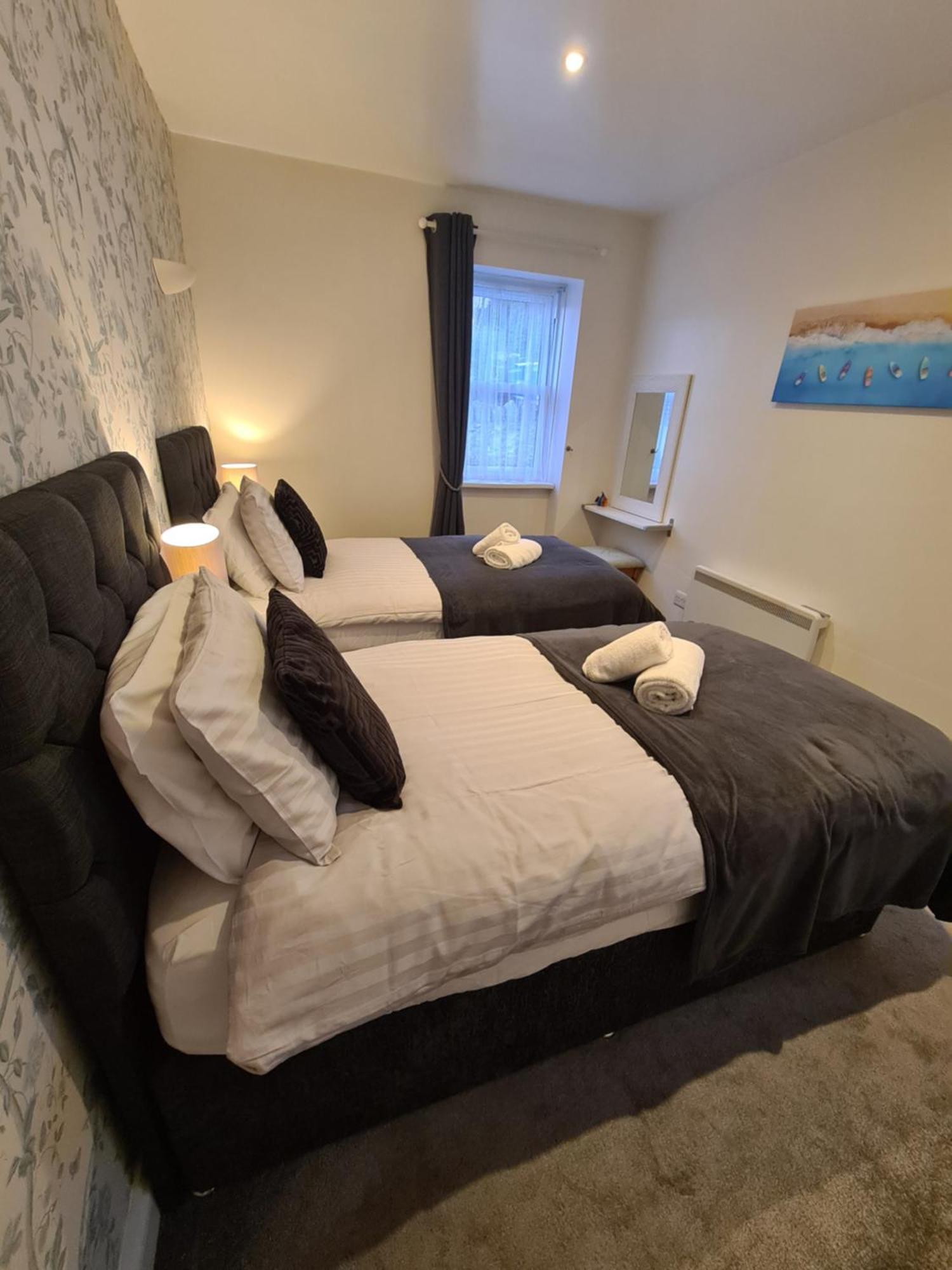 Meadowside Holiday Apartments Torquay Buitenkant foto